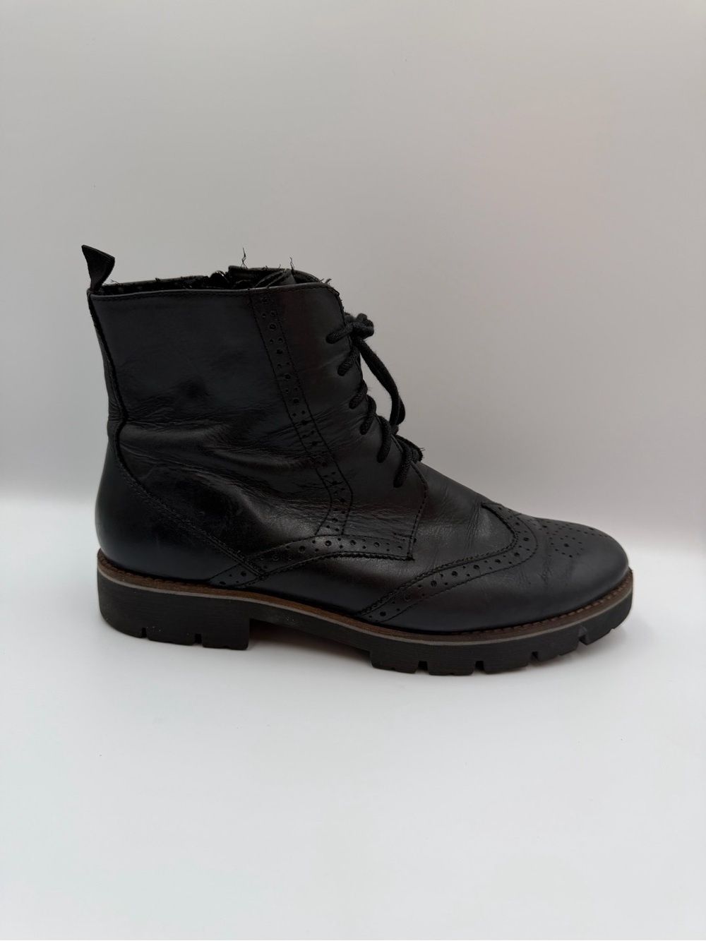 Caprice Leather Wingtip Brogue Boots US 9 EU 40 Dark Academia - Picture 4 of 13